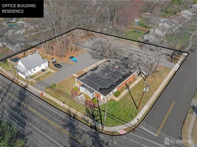 /international/us/123-dunhams-corner-road-east-brunswick-nj-110107056582/