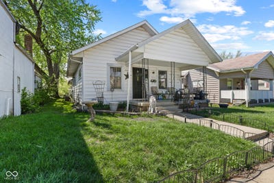 /international/us/2443-meridian-street-anderson-in-110107393894/
