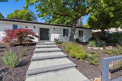 /international/us/3298-gloria-ter-lafayette-ca-110107459419/