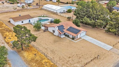 /international/us/14798-dos-palmas-road-victorville-ca-110107830588/