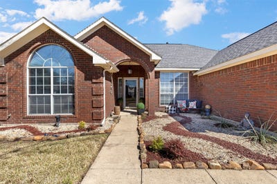 /international/us/6416-rosebud-drive-rowlett-tx-110106585156/