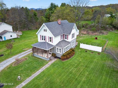 /international/us/1-scott-lane-hoosick-falls-ny-110107781759/
