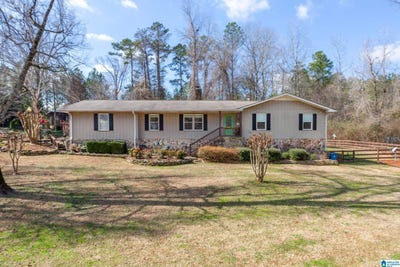 /international/us/115-sandy-lane-anniston-al-110097597626/