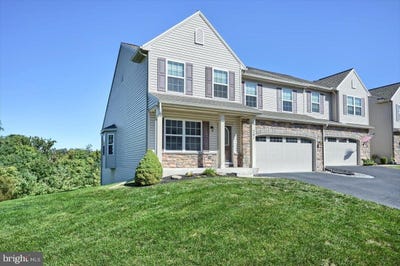/international/us/341-weatherstone-drive-new-cumberland-pa-110101254407/