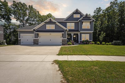 /international/us/294-glenbrook-drive-ne-rockford-mi-110101122883/
