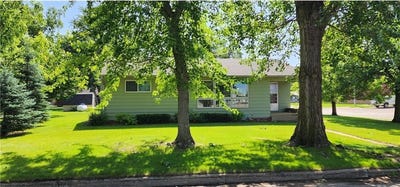 /international/us/423-s-clayborn-avenue-parkers-prairie-mn-110100448699/