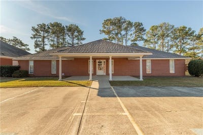 /international/us/3701-18th-ave-phenix-city-al-110103521556/