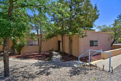/international/us/4715-country-club-lane-nw-albuquerque-nm-110108413412/