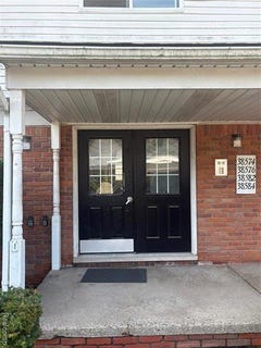 /international/us/38576-meadowdale-street-clinton-twp-mi-110119296972/