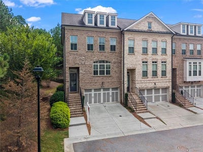 /international/us/1402-wisteria-wall-drive-suwanee-ga-110119966330/