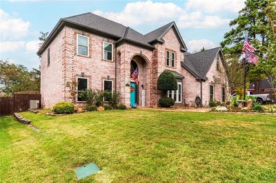 /international/us/635-cedar-creek-reno-tx-110101523440/?lang=de