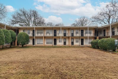 /international/us/3646-spottswood-ave-memphis-tn-110107750729/