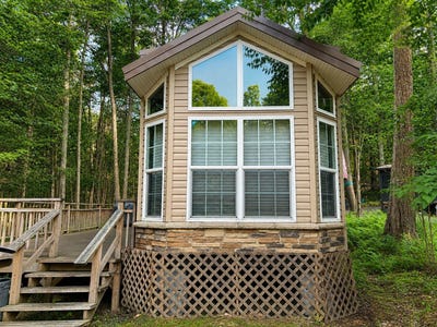 /international/us/wl-304-raccoon-court-gouldsboro-pa-110119579539/