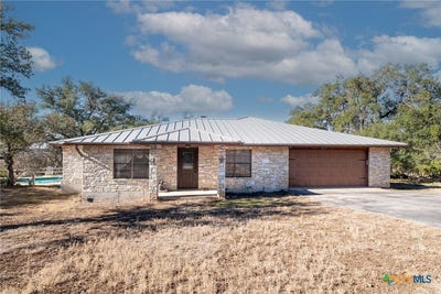 /international/us/181-spring-street-spring-branch-tx-110105511056/