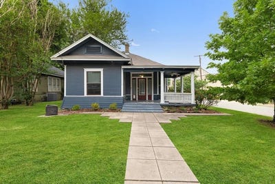 /international/us/5502-victor-street-dallas-tx-110099715628/