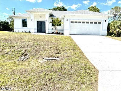 /international/us/16-w-7th-street-lehigh-acres-fl-110108337753/