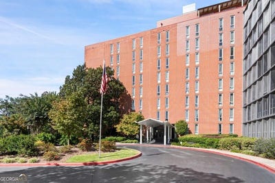 /international/us/3060-pharr-court-n-nw-atlanta-ga-110110362843/
