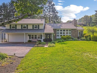 /international/us/1893-lovers-lane-new-lexington-oh-110100033376/