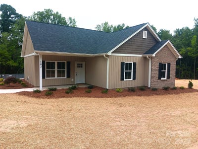 /international/us/102-lakeside-drive-grover-nc-110100029321/?lang=zh-tw