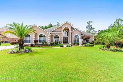/international/us/3199-cypress-creek-drive-d-iberville-ms-110108334774/