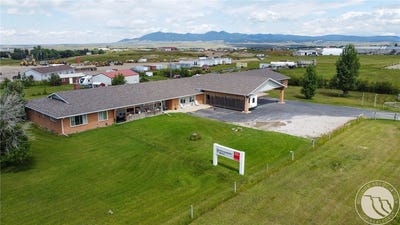 /international/us/80007-us-highway-87-lewistown-mt-110106613558/