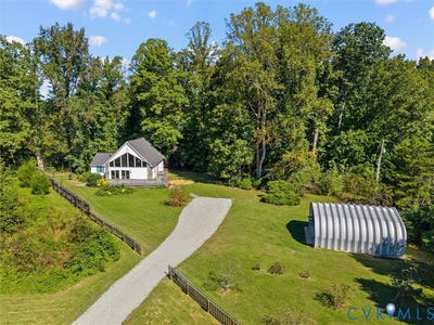 /international/us/5050-old-buckingham-road-powhatan-va-110120416467/