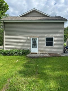 /international/us/4228-main-street-veteran-ny-110099579357/