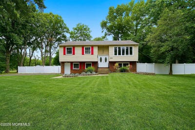 /international/us/5017-church-road-mount-laurel-nj-110109025609/