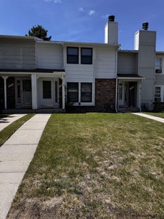 /international/us/2627-sagebrush-ave-cheyenne-wy-110108582571/