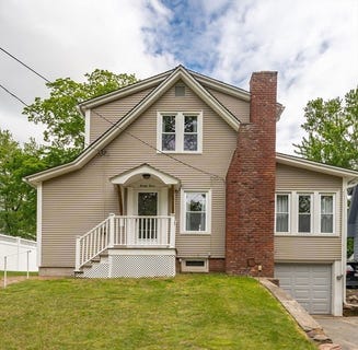 /international/us/23-berwick-road-longmeadow-ma-110107748696/
