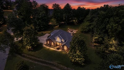 /international/us/60-windwood-drive-fayetteville-tn-110107960248/