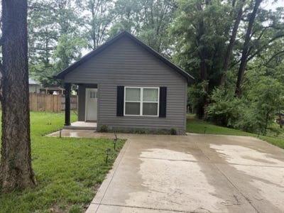 /international/us/707-edelen-avenue-bardstown-ky-110108189519/