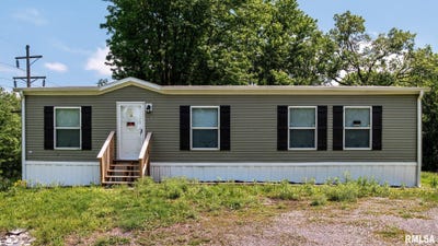 /international/us/9049-grassy-road-marion-il-110107696656/
