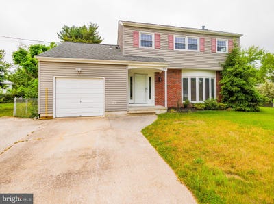 /international/us/300-macclelland-avenue-glassboro-nj-110103230253/
