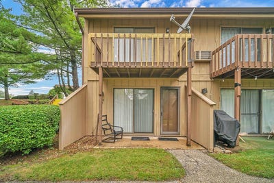 /international/us/60-aspen-colony-fox-lake-il-110110332082/