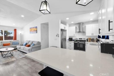 /international/us/670-ducor-avenue-landers-ca-110120128098/