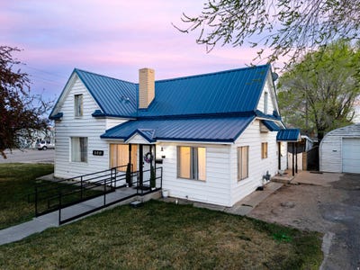 /international/us/e-100-s-vernal-ut-110107554901/