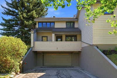 /international/us/1500-deer-valley-drive-park-city-ut-110108909682/