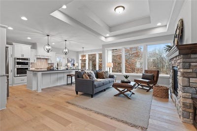 /international/us/19366-kiowa-street-nw-oak-grove-mn-110097171349/