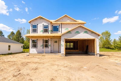 /international/us/2018-green-acres-drive-adrian-mi-110106375808/