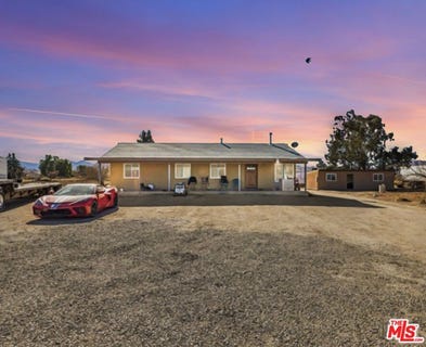 /international/us/8344-e-avenue-s12-littlerock-ca-110106121128/