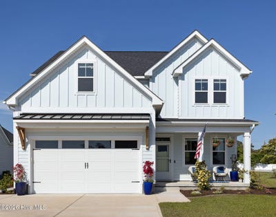 /international/us/217-coastline-circle-cedar-point-nc-110107665930/
