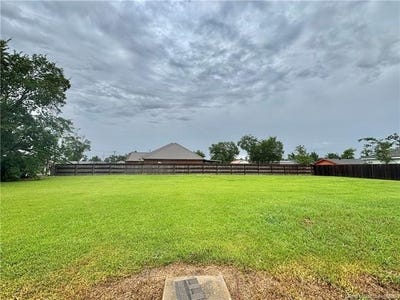 /international/us/301-davis-drive-sulphur-la-110100156064/