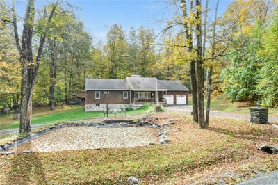/international/us/91-decker-road-ancram-ny-110102774479/