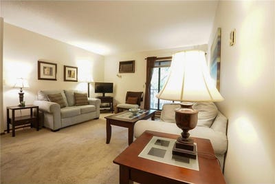 /international/us/350-shelard-parkway-saint-louis-park-mn-110101072312/