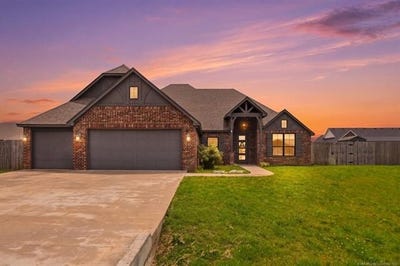 /international/us/4192-e-130th-place-north-skiatook-ok-110108396099/