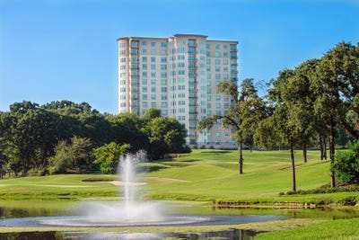 /international/us/2801-wexford-drive-tyler-tx-110108658796/