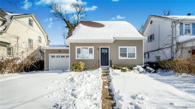 /international/us/58-rutland-road-freeport-ny-110105257032/