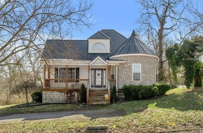 /international/us/370-mooreland-avenue-harrodsburg-ky-110107697571/
