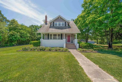 /international/us/1631-w-main-street-millville-nj-110108297725/